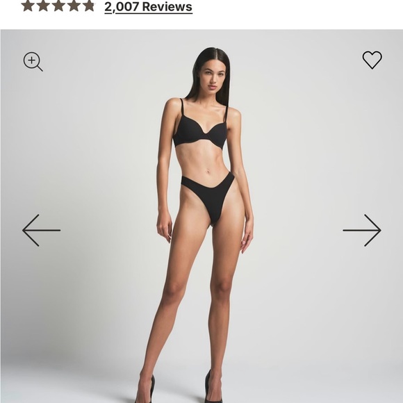 SKIMS Fits everybody T-Shirt bra in color Onyx. 32DDD - Picture 4 of 5